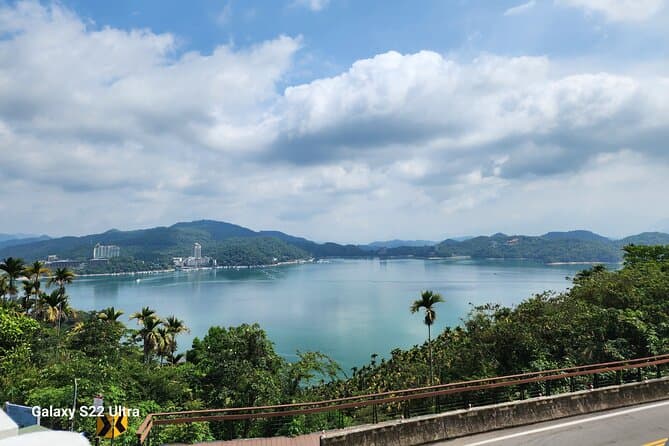 Compare Best Sun Moon Lake Tours from Taipei