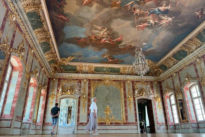Royal Baroque Splendor: Rundale Palace & Bauska Castle Tour