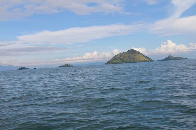 Unforgettable Lake Kivu Boat Tours & Gisenyi Adventures