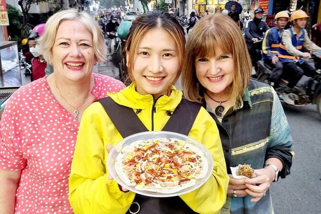 Private Walking Food Tour in Hanoi