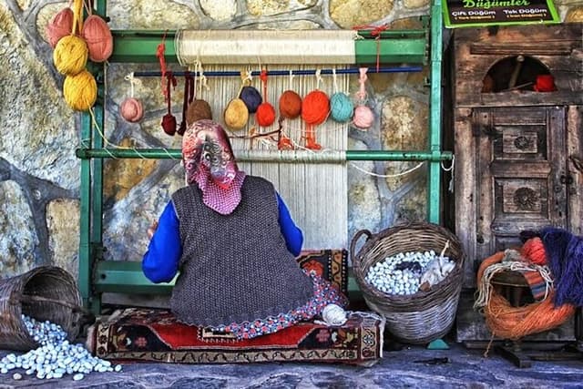 Private Etrim Carpet Village Tour from Bodrum Port / Hotels