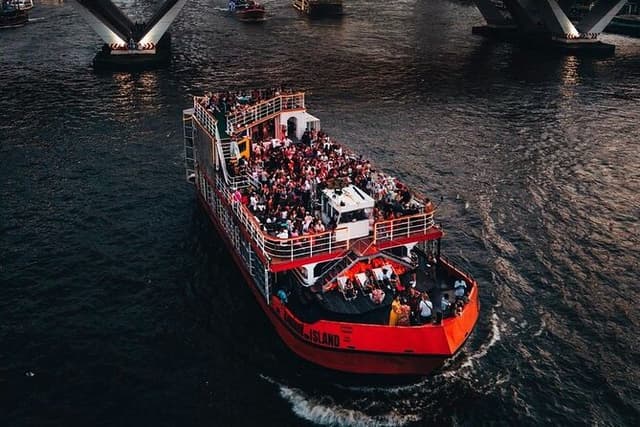 Bangkok's Boat Party Cruise