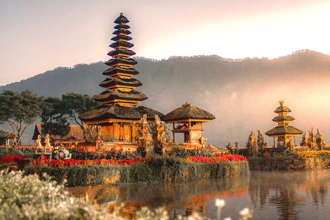 Best Tanah Lot Sunset Tours in Kuta