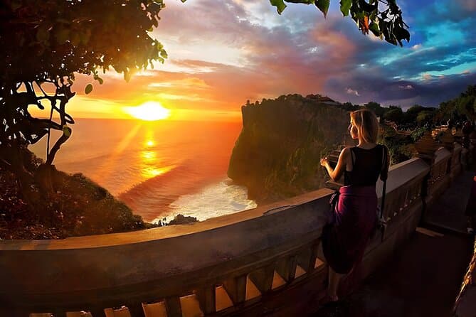 Best Jimbaran Seafood Dinner Tours in Seminyak