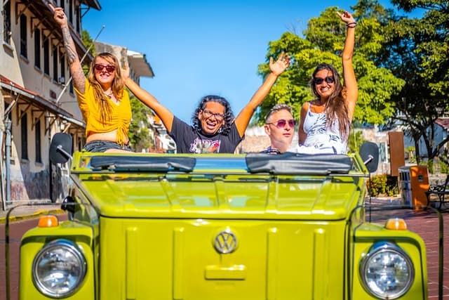 Private Panama City Tour in a Classic VW Safari