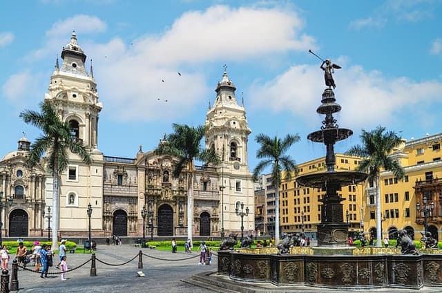 Full Day Private Shore Tour in Lima from Callao Cruise Port