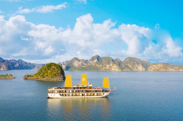 Peony Cruise : Unique 2 Days Tuan Chau - Halong bay - Lan Ha Bay