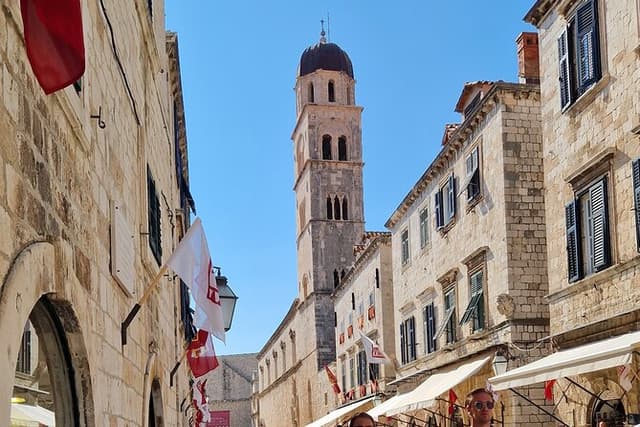 Dubrovnik private walking tour & Srđ mountain panorama