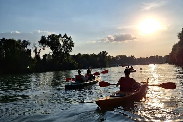 Self-guided kayak tour in Belgrade