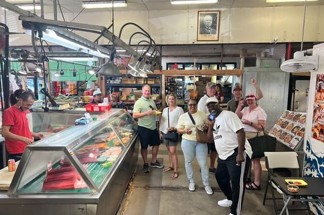 Honolulu: Off The Beaten Path Food Tour