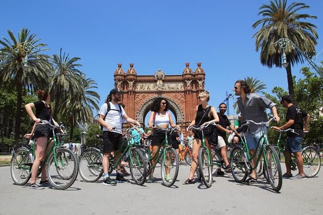 Private Barcelona Bike or E-Bike Tour