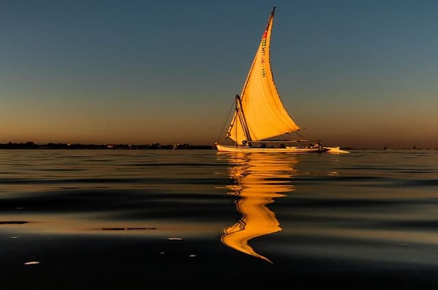 Cairo Private Felucca OnThe Nile River With Pickup and Soft Drink