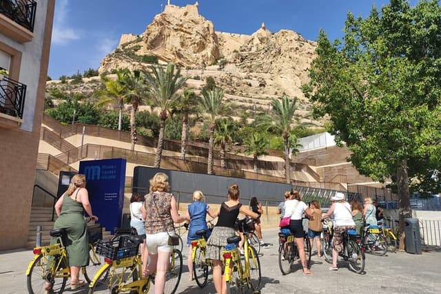Alicante City, Beach & Central Market with Sampling