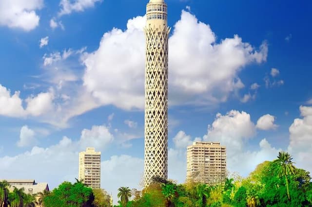 2 Hour Private Tour in Downtown and Cairo Tower