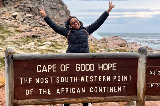 Cape of Good Hope, Cape Point, Penguins & Bo Kaap Full-Day Tour