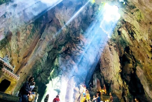Private Marble Mountain and Monkey Mountain ( Lady Buddha)