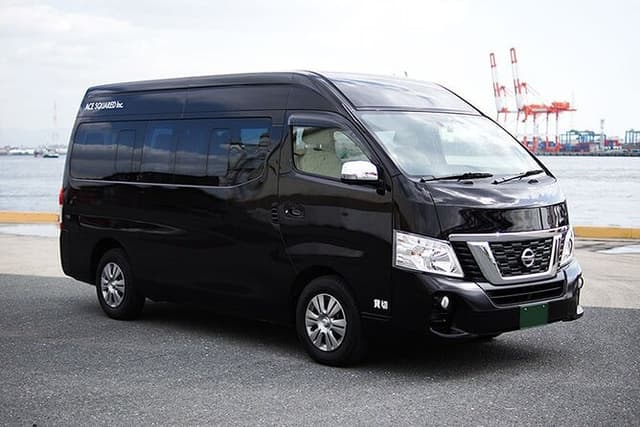 KIX to Hotel, Hotel to KIX in Osaka Private Luxury Transfer
