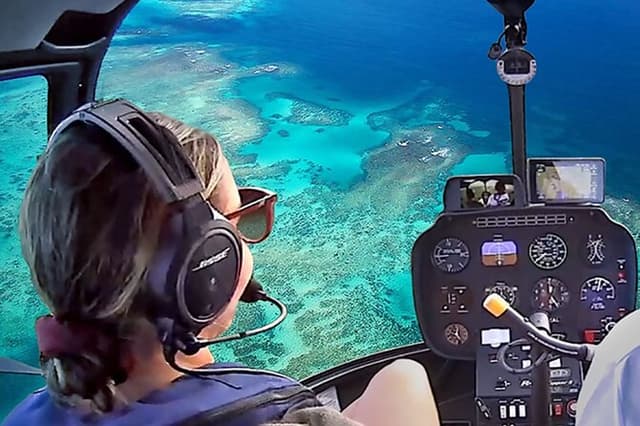45 Minute Reef and Rainforest Flight