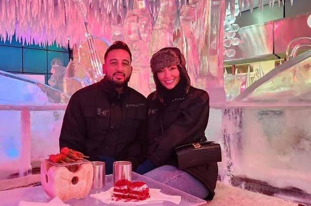 Dubai: Chillout Ice Lounge Tickets with Optional Transportation