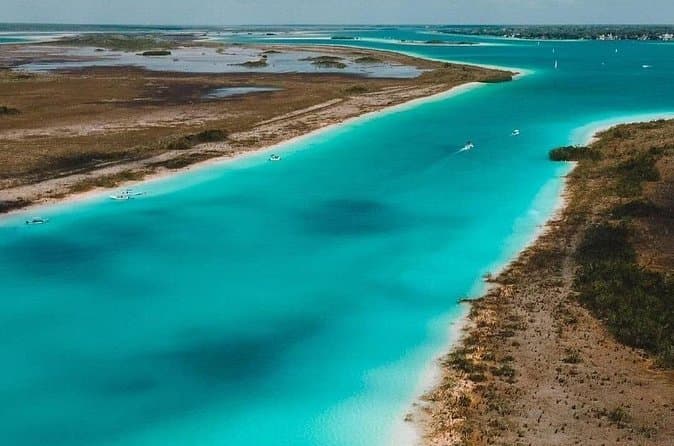 Explore Bacalar Lagoon 7 Colors Tours Near Costa Maya