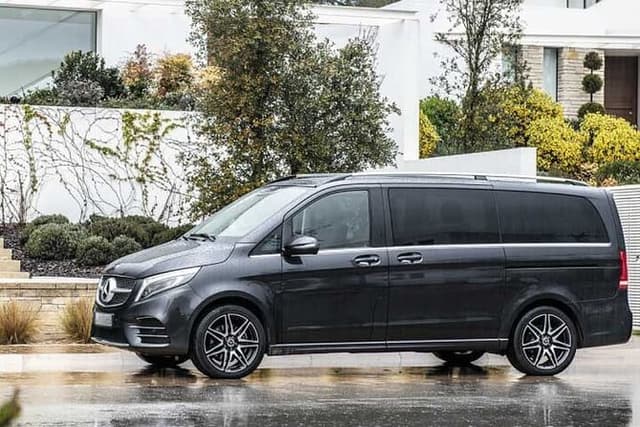 Arrival Private Transfer from Berlin Airport BER to Berlin City by Luxury Van