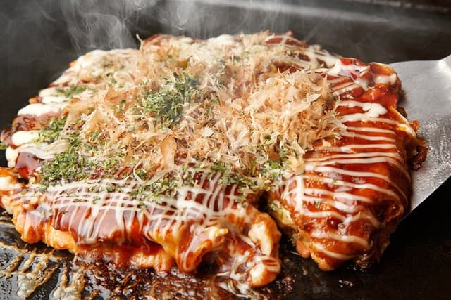 Osaka Local Foodie Walking Tour in Dotonbori and Shinsekai