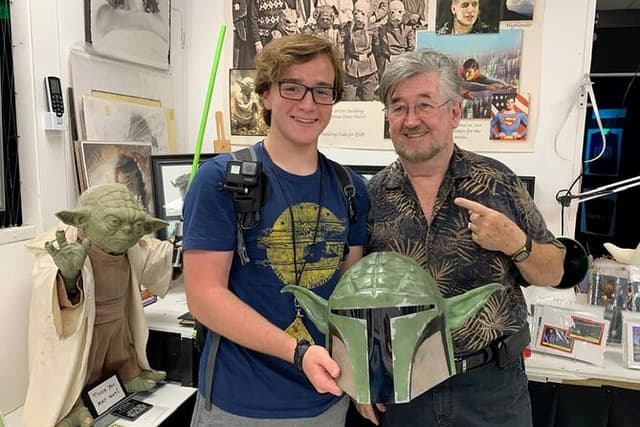 Yoda Guy Movie Exhibit (Hologram Tour) and Star Wars Celebrity