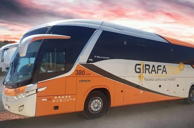 Round trip transportation between Fortaleza and Jericoacoara