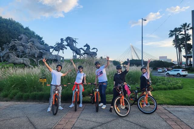 Fun Bike Tour in Guadalajara
