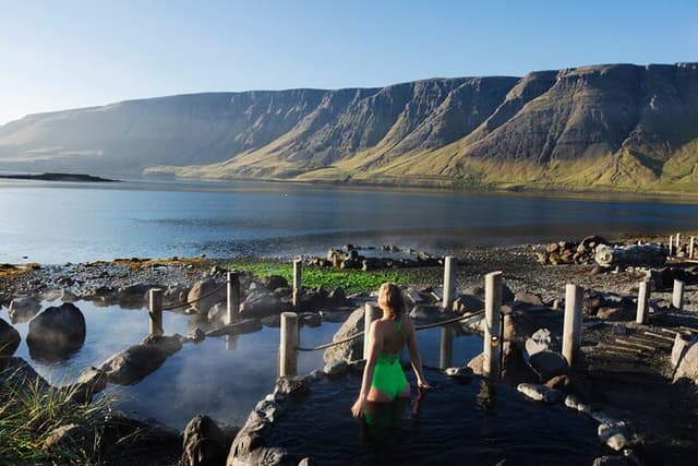 Small-Group Golden Circle, Hvammsvík Spa with Ticket & Crater