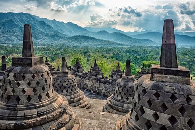 Private Tour Borobudur and Prambanan Temples in Yogyakarta