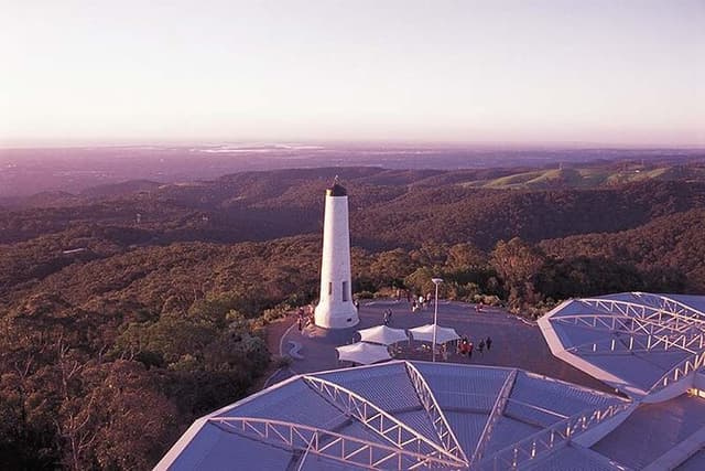 Hahndorf and Hills Wine and/or Gin Tour