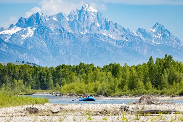 Tetons and Snake River Scenic Float Trip In Jackson Hole