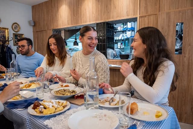 Authentic Croatian Food & Heritage Walk in a Small Group