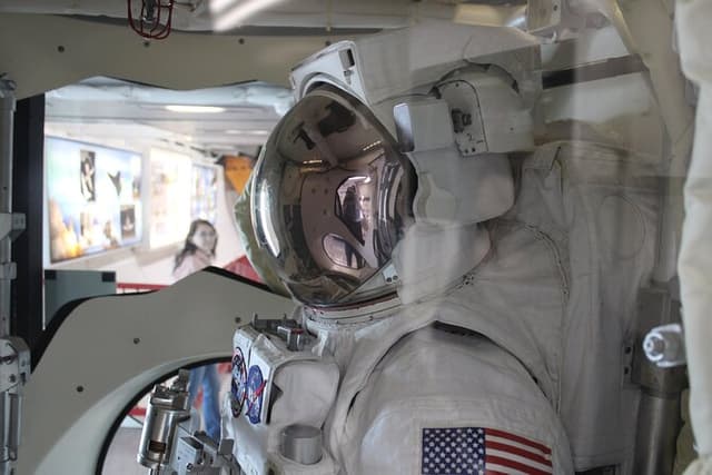 NASA DOUBLE PLAY (Admission Ticket & Mission Control tram add-on)