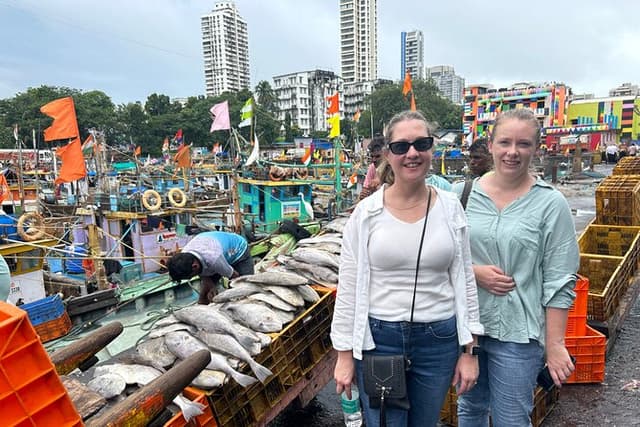 Cruise to Mumbai Historical Tour