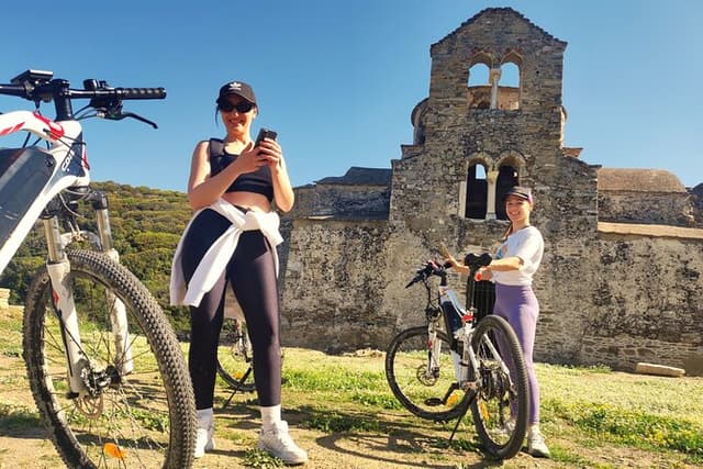 Private Bike and Hike Tour in Naxos