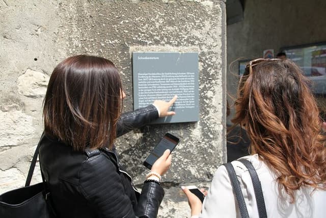 Rothenburg Scavenger Hunt and Sights Self-Guided Tour
