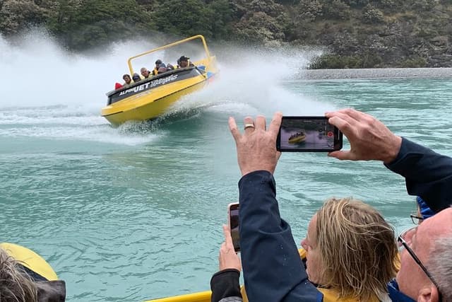 Helicopter & Jet Boat Tour – Canterbury