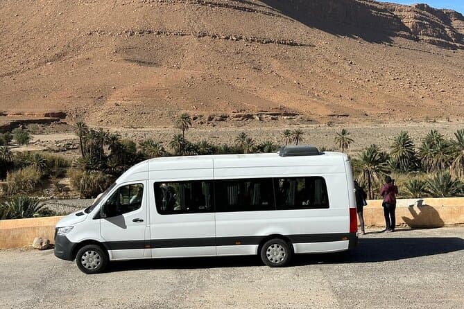 Private Transport: From Chefchaouen Blue City to Fes Medina