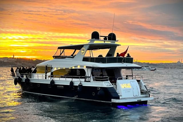 Bosphorus Sunset Cruise on Luxury Yacht with Live Guide