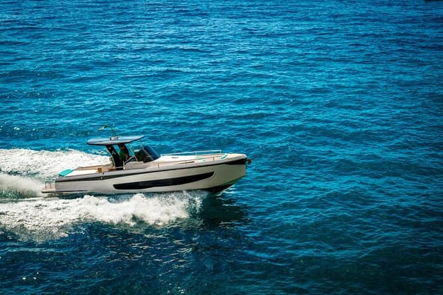 Capri, Your Way: A Tailored Full-Day Private Boat Tour