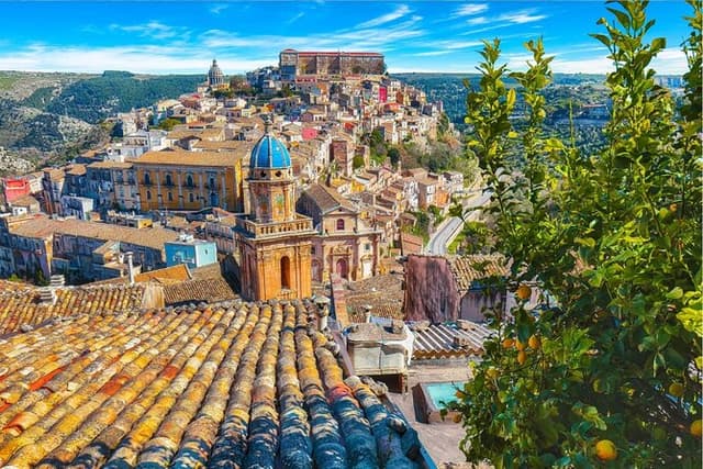 Ragusa, Noto and Chocolate Tasting - Day tour from Siracusa
