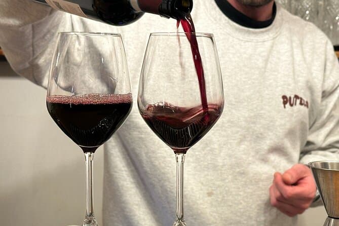 Exquisite Wine Tasting Experiences in Naples, Italy