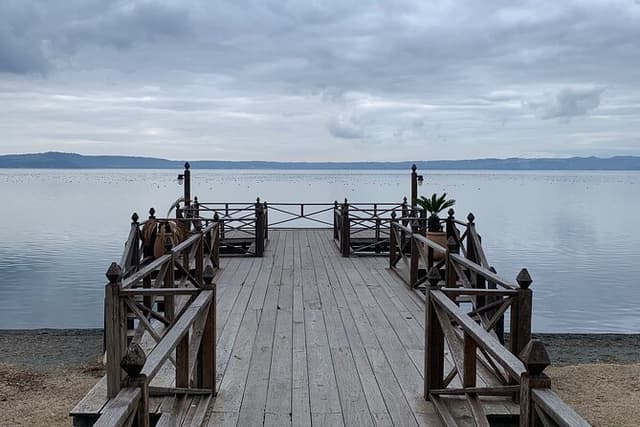 Bracciano lake Full day tour from Rome