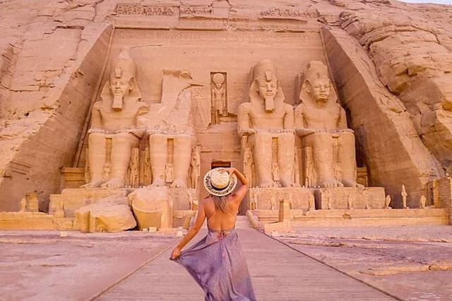 Day tour to Abu Simbel from Aswan by private car