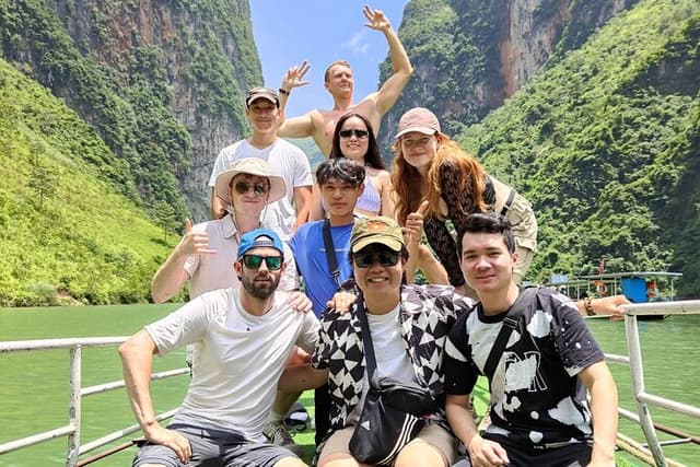 Ha Giang Tour 3-Day-2-Night, English Speaking Guide, Small Group