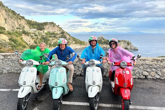 Authentic Vespa Tour of Amalfi Coast : Positano & Ravello visit
