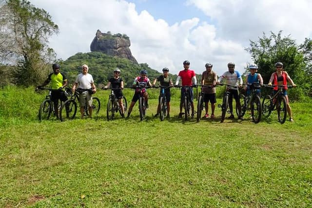 Dambulla and Sigiriya Private Cycling Tour in Pasikuda, Kalkuda