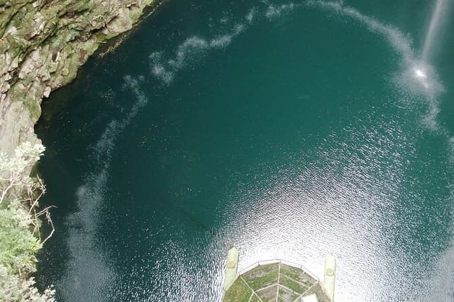 Full Day Tour to Vila Velha and Buraco do Padre
